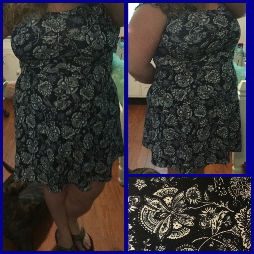 floral skater dress L NEW